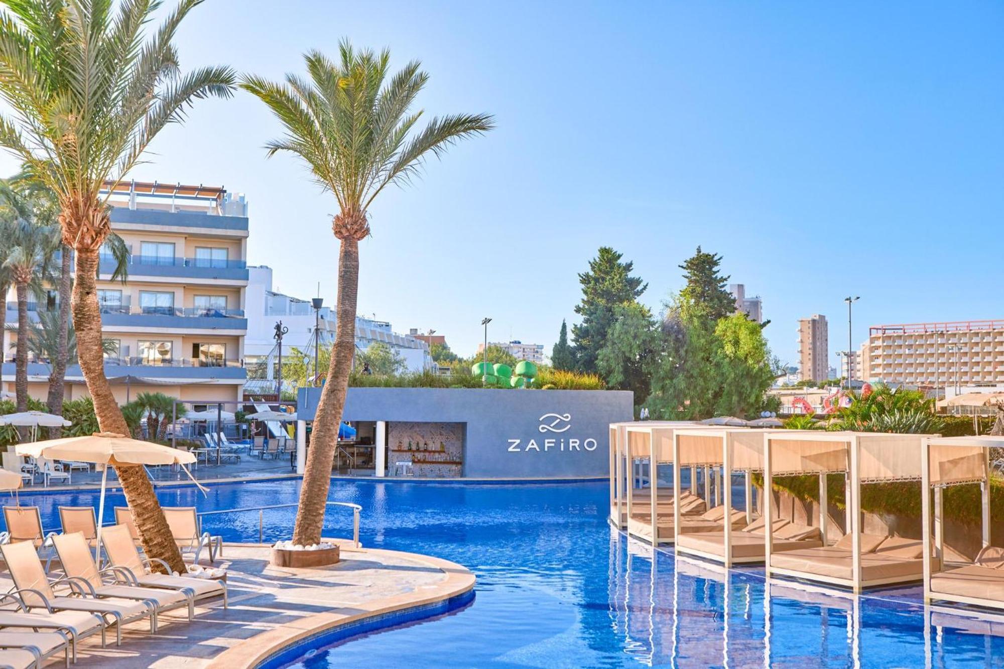 Zafiro Palmanova Aparthotel Exterior photo
