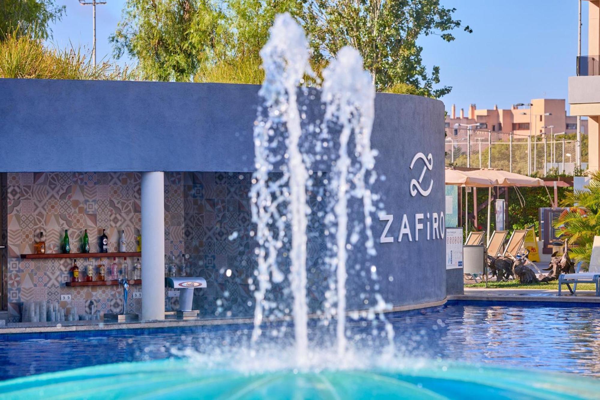 Zafiro Palmanova Aparthotel Exterior photo